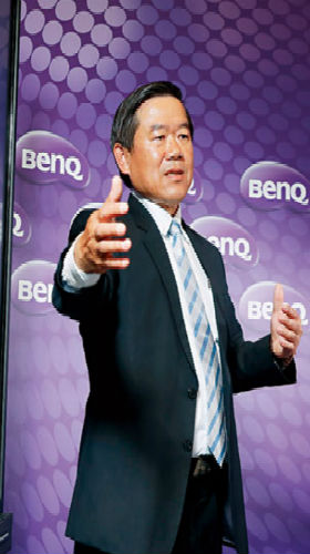 商周CEO學院》佳世達董座土雞精神 組台灣最強智慧醫療艦隊