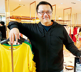 女裝店攻新零售 一場60歲店員的心戰!