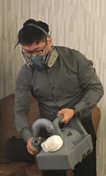 不怕髒的勇氣! 徒手抓長蛆老鼠 除蟲師鍍金 月入上看8萬-翰
