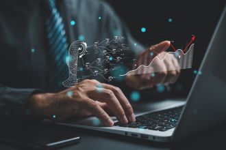 AI本科熱潮爆發！大學培養未來科技巨星搶攻高薪職場